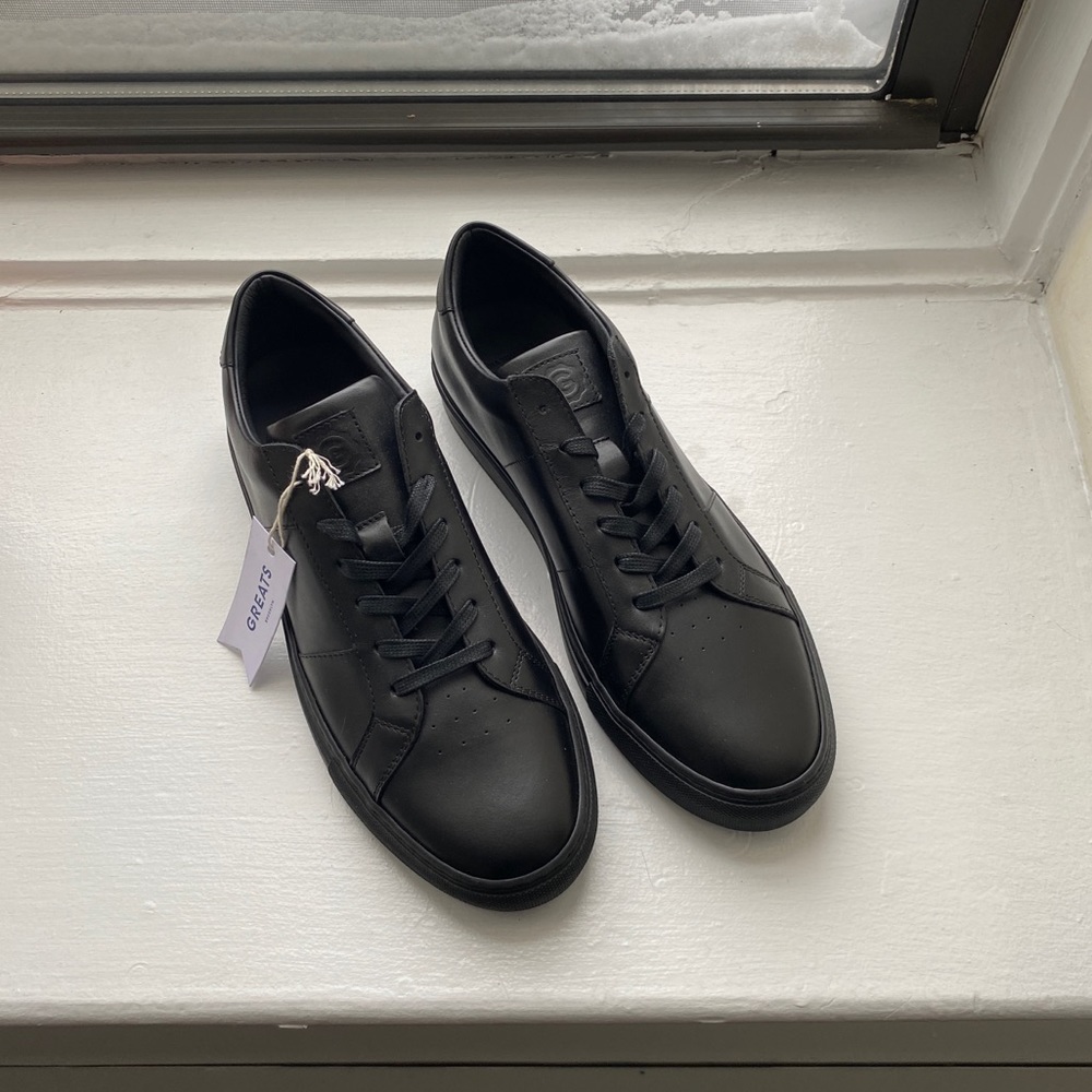 Brand New wo box GREATS black leather sneakers